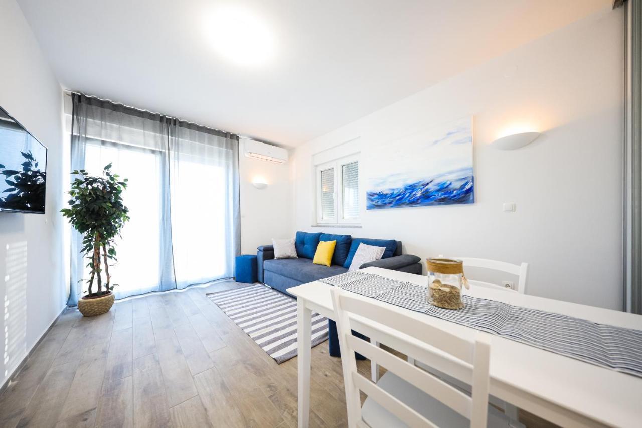 1Oak Rentals Vir Esterno foto